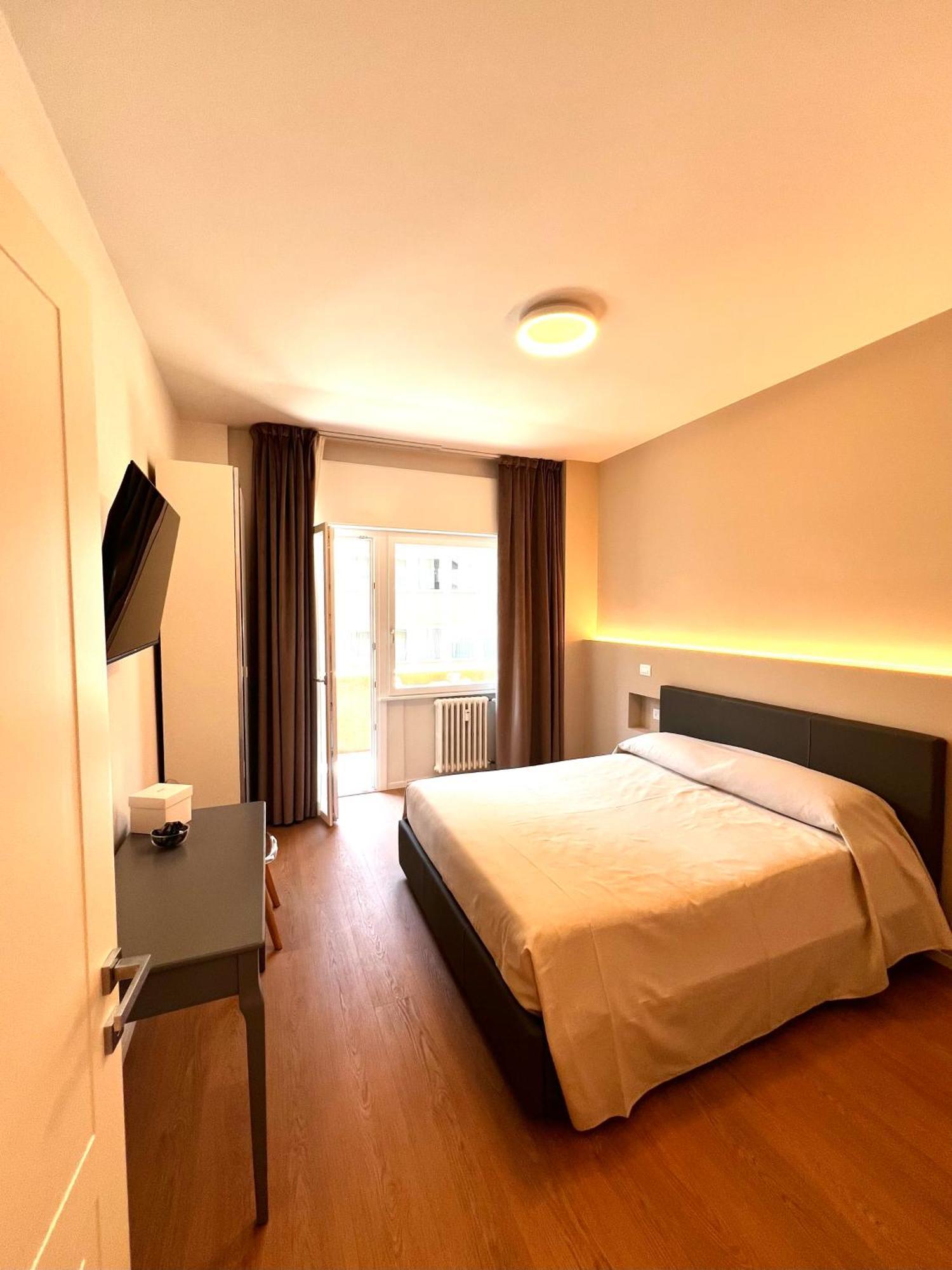 Stiv'S Apartment โรม ภายนอก รูปภาพ